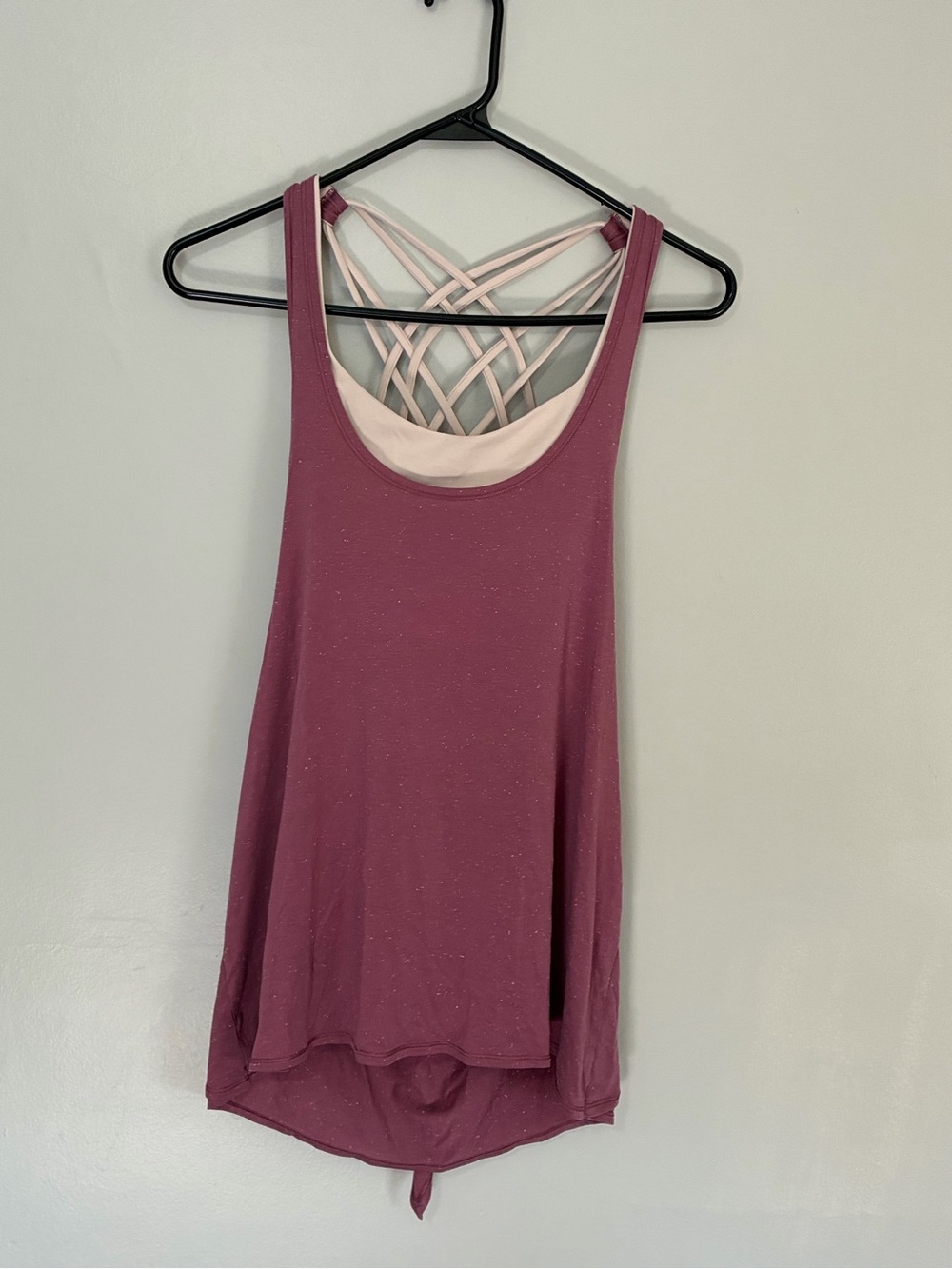 Lululemon women’s 4 tied in energy 2 in 1 tank plumful